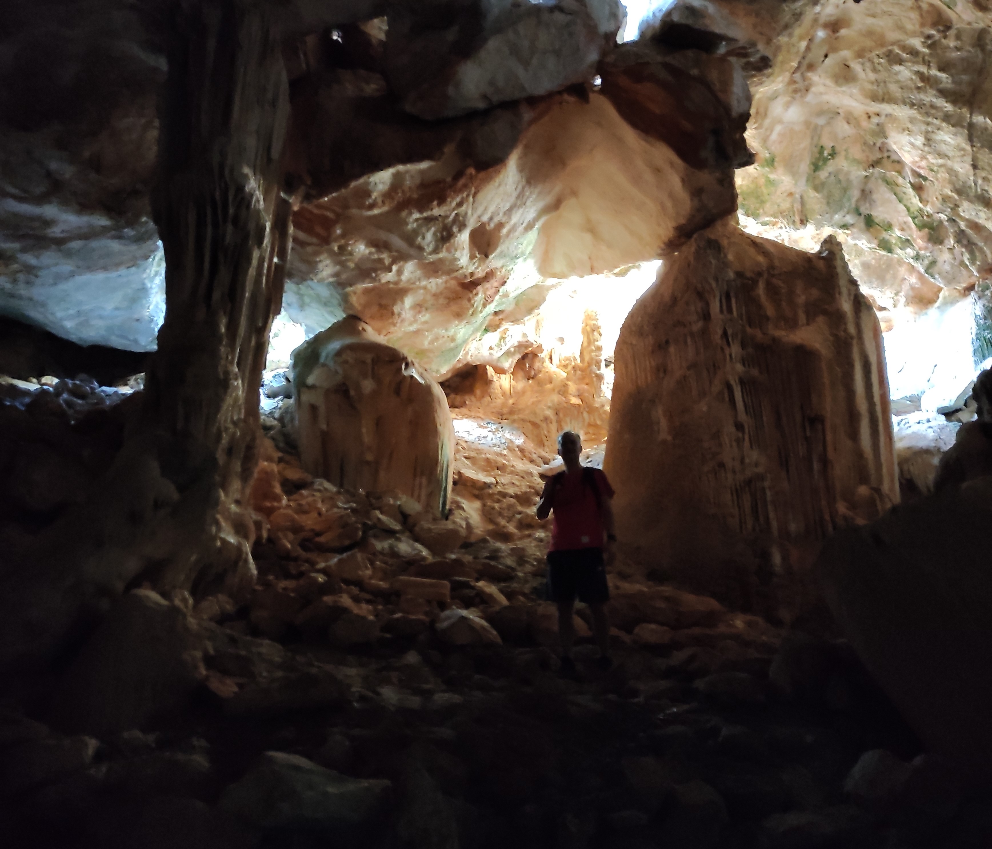 Σπήλαιο Σαλίγκαρος